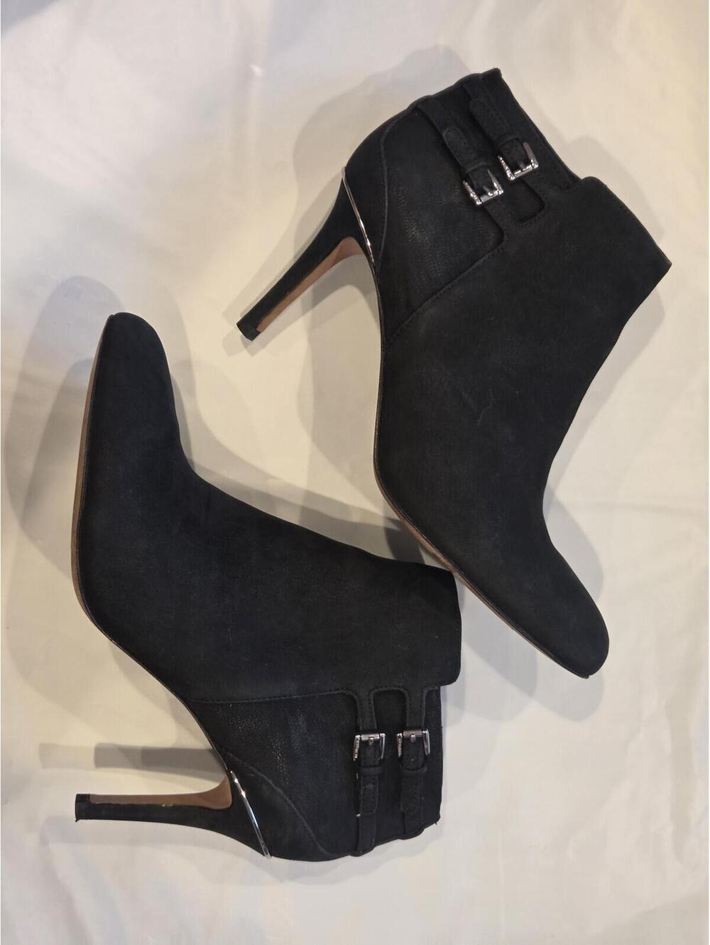 EUC Coach Daphney Black Suede Stiletto Ankle Booties Size 7.5 - Picture 15 of 15
